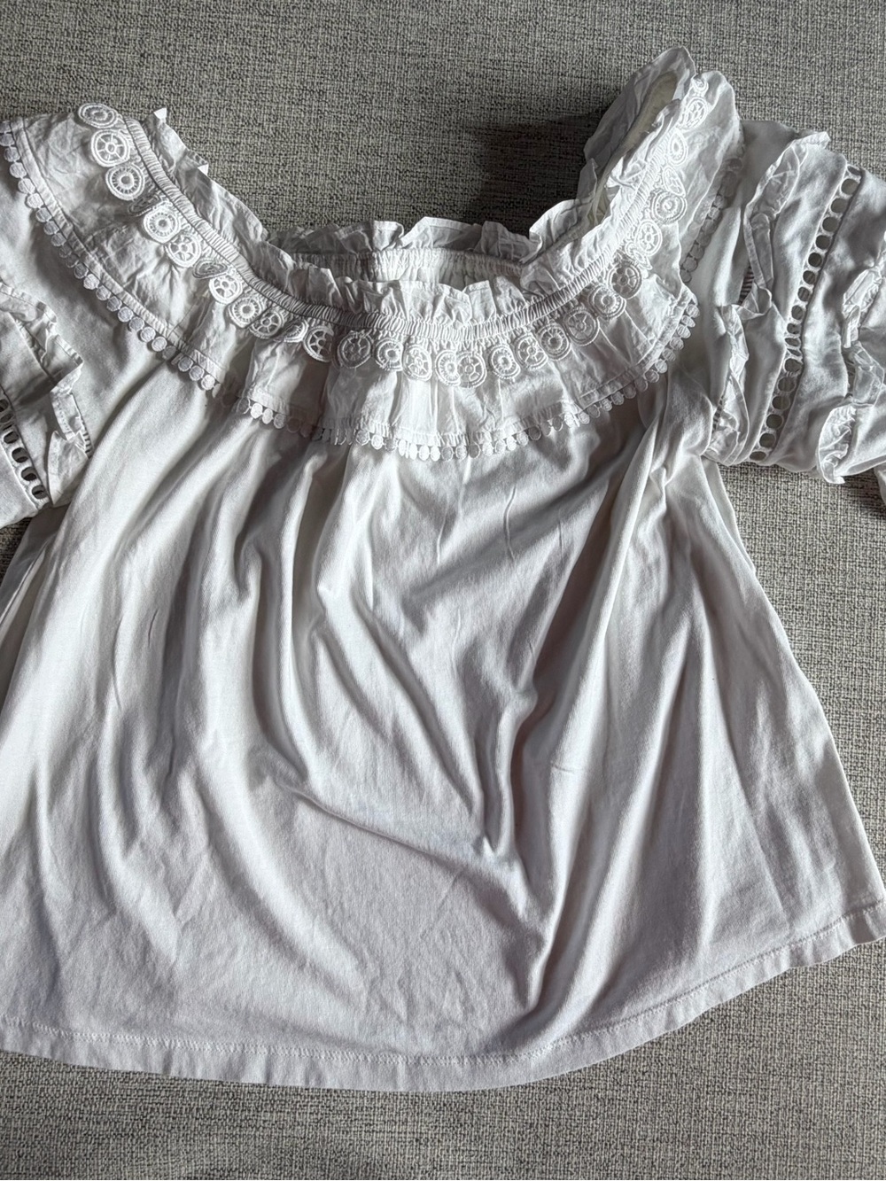 Lilly Pulitzer White Off-Shoulder Eyelet Lace Blouse